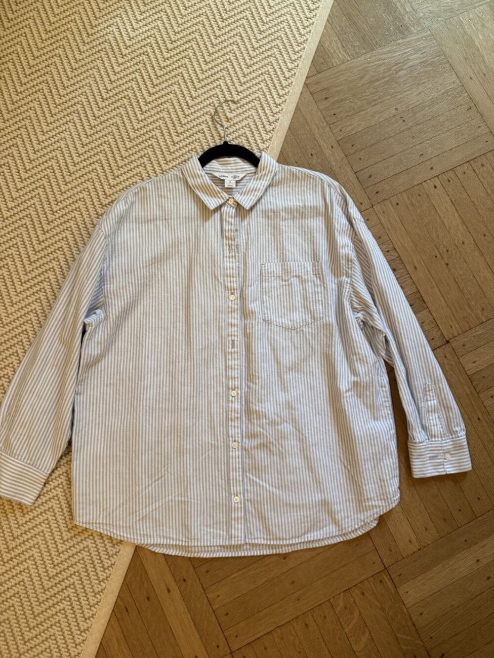 Old Navy Boyfriend Shirt Blue Striped Size M